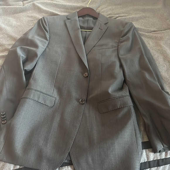 Zegna suit jacket this came with pants that I a willl post separate brand new - Picture 7 of 7